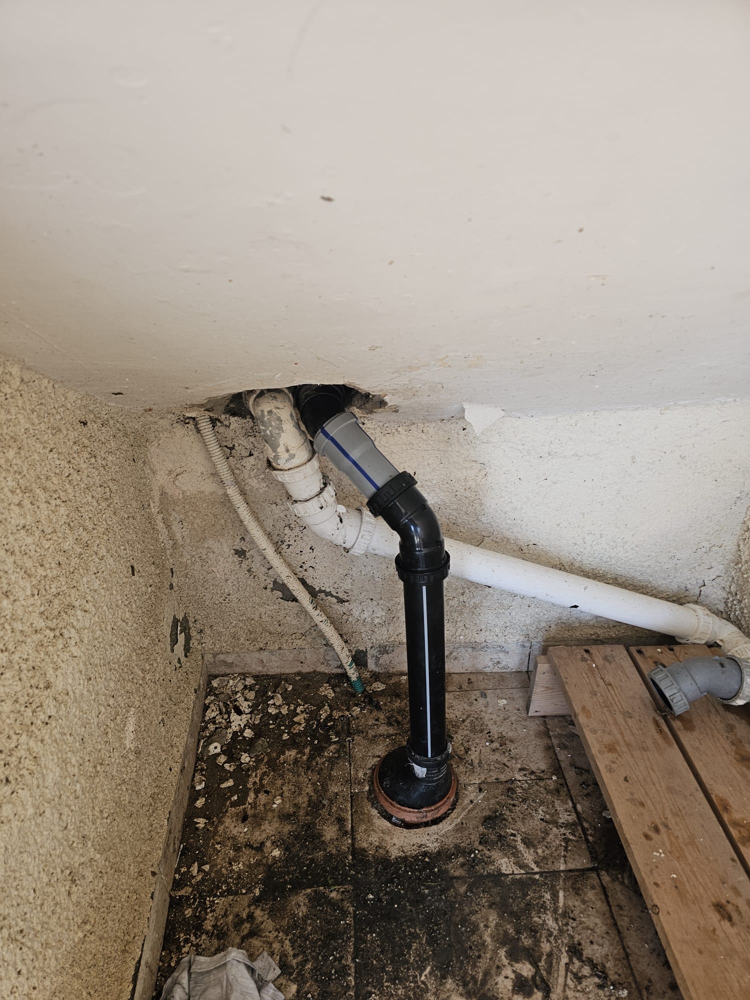 72c40664-1e64-4a3e-a996-0a7bded64c57